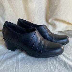 Clarks Ingalls Tempo Women's Black Leather Heeled Slip-on/Side Zip Comfort 7M